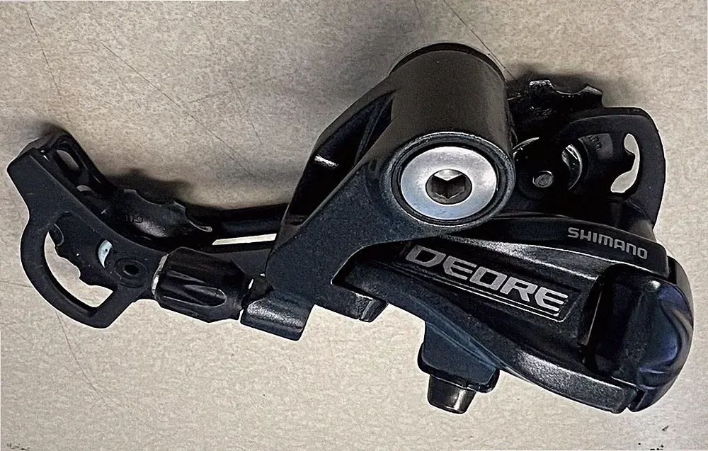 9 Speeds Mountain Bike
