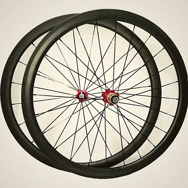 Training Triathlon Road Bicycle Carbon Wheelset 700C 23*88mm Clincher Wheels